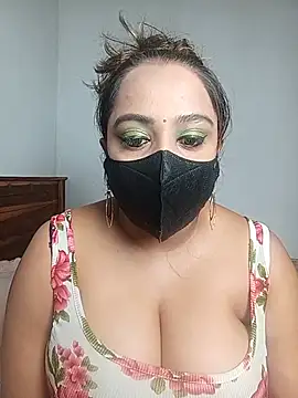 Snapshot of Suger_Lips_99 chatting on June 2026 04:48:01 PM Suger Lips 99 online show from June 2026 04:48:01 PM