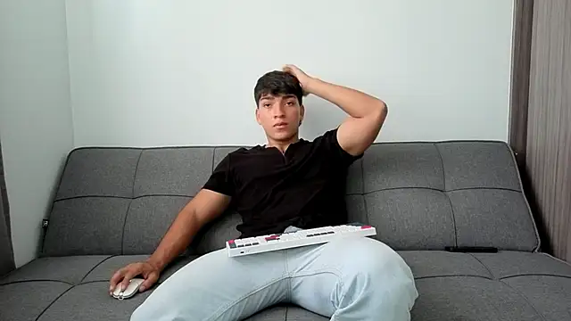 Snapshot of James_silva1 chatting on April 2026 04:41:01 PM James silva1 online show from April 2026 04:41:01 PM