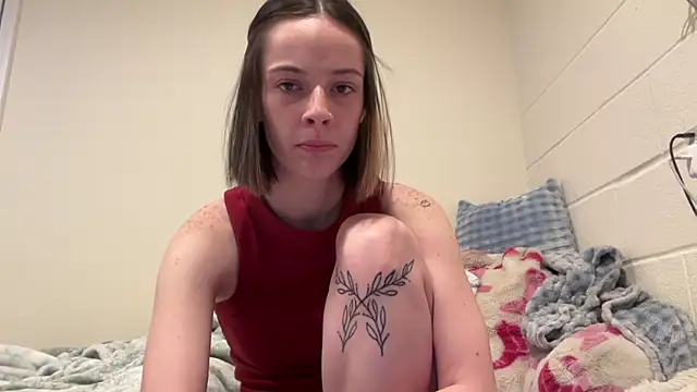 Faithluvv07 online show from April 2026 11:32:02 PM