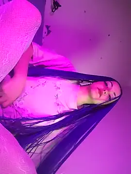 Snapshot of SofiaKitten chatting on April 2026 10:04:01 PM SofiaKitten online show from April 2026 10:04:01 PM