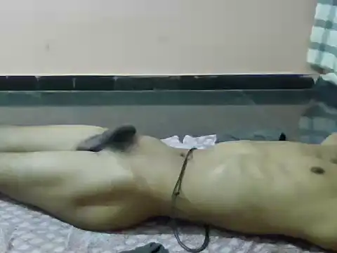 itsmemadhu2019 online show from April 2026 08:06:02 AM