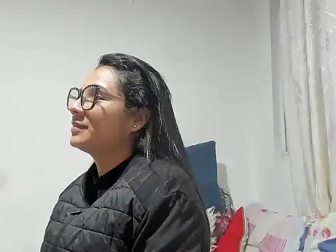catalinamor online show from May 2026 01:23:02 AM