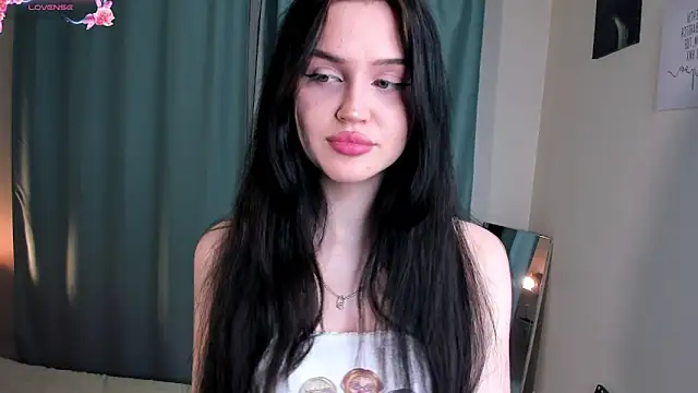 VeeSweetss online show from May 2026 07:41:01 PM