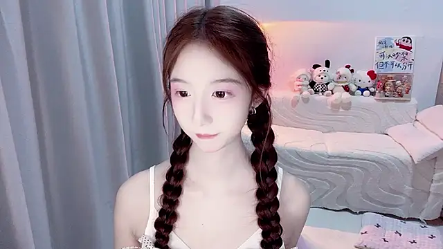 lucky-tt online show from June 2026 11:42:01 AM