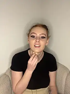 MiraVoss18 online show from April 2026 06:31:01 PM