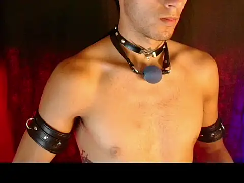 Snapshot of dark_men1 chatting on June 2026 07:36:02 PM dark men1 online show from June 2026 07:36:02 PM