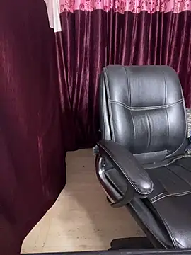 DarlingRuby online show from April 2026 05:37:01 PM