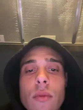 nottetempo online show from April 2026 05:07:02 PM