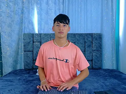 IhanKing online show from April 2026 07:26:01 PM