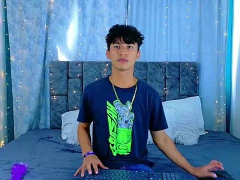 IhanKing online show from May 2026 07:33:01 PM