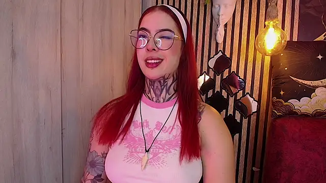 Atenea Red online show from June 2026 07:45:02 PM