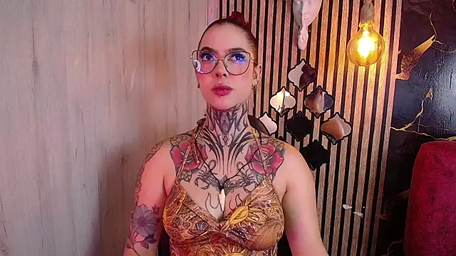 Atenea Red online show from June 2026 08:52:02 PM