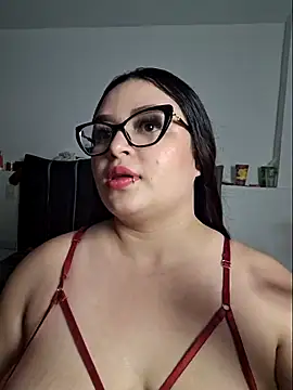 Nicolevega1 online show from June 2026 03:20:02 AM