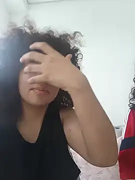 Chloe and Violeta online show from July 2026 04:46:01 PM