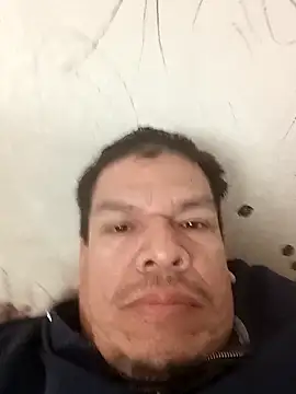 Snapshot of Oskr2024XXX chatting on April 2026 05:43:02 PM Oskr2024XXX online show from April 2026 05:43:02 PM