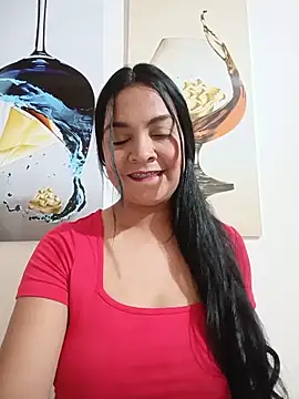 Silvana2927 online show from May 2026 03:25:01 AM