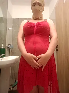 Sarah Dalouaa online show from April 2026 03:28:02 PM