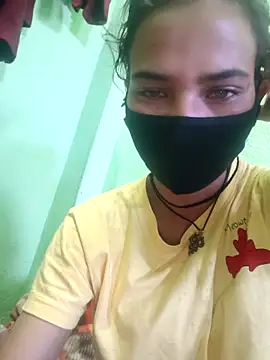 Priya7579 online show from April 2026 01:38:01 AM