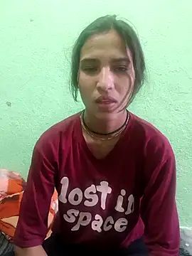 Priya7579 online show from April 2026 04:26:01 AM