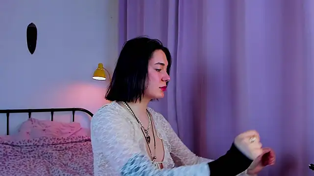 LiyaFly online show from May 2026 04:17:02 AM