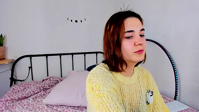 LiyaFly online show from June 2026 02:48:01 PM