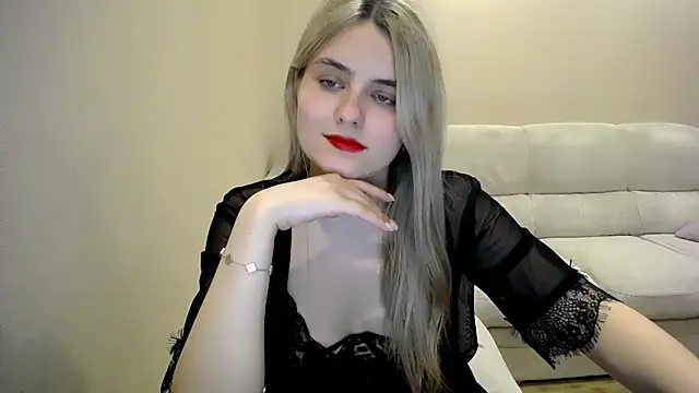 Snapshot of _shy_sabrina__ chatting on April 2026 08:32:01 PM shy sabrina online show from April 2026 08:32:01 PM