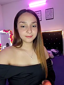 Siennarose2026 online show from May 2026 02:51:02 AM