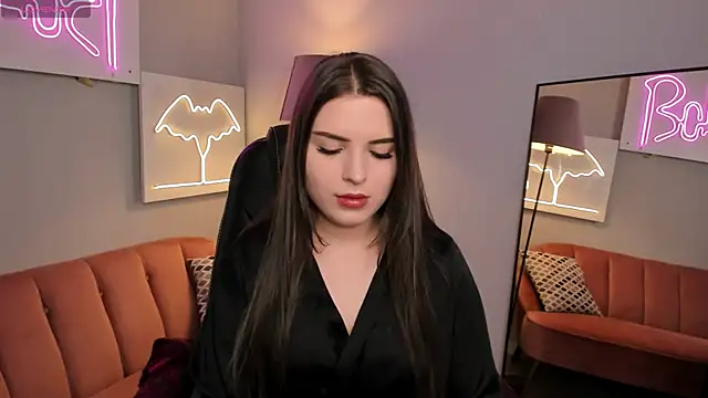 AliceLiador  online show from May 2026 02:43:01 PM
