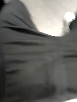 lucio79k online show from April 2026 08:39:02 PM