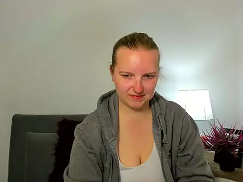 RoseTeacherX online show from April 2026 05:22:02 PM