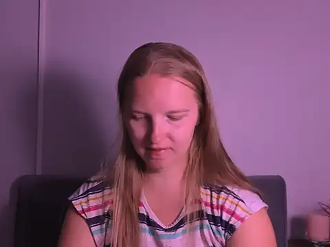RoseTeacherX online show from July 2026 06:44:01 AM