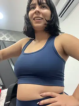 HaniKuspoka online show from June 2026 09:09:01 PM