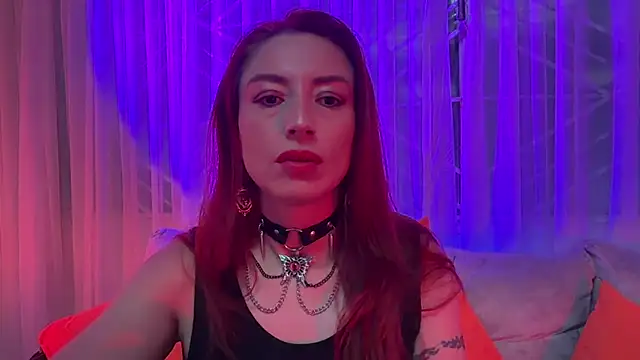Snapshot of Queenscarlettsecret chatting on July 2026 01:14:01 PM Queenscarlettsecret online show from July 2026 01:14:01 PM