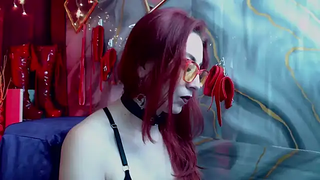 Snapshot of Queenscarlettsecret chatting on July 2026 01:02:02 PM Queenscarlettsecret online show from July 2026 01:02:02 PM
