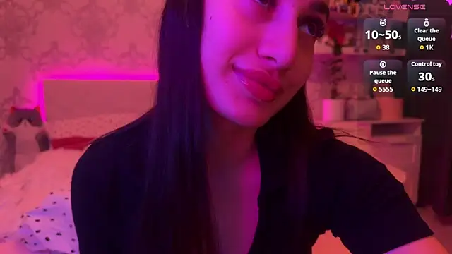 Snapshot of MyNaomi chatting on June 2026 08:09:02 PM MyNaomi online show from June 2026 08:09:02 PM