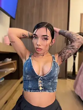 milasantana  online show from May 2026 09:34:02 PM