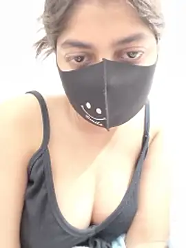 Snapshot of simran_rathore chatting on June 2026 05:41:01 PM simran rathore online show from June 2026 05:41:01 PM