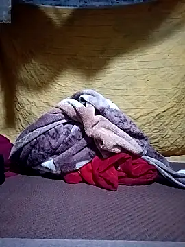 Snapshot of Elena_Mia chatting on June 2026 10:32:01 PM Elena Mia online show from June 2026 10:32:01 PM