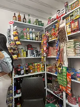 Snapshot of Sara_fun chatting on September 2025 03:28:02 PM Sara fun online show from September 2025 03:28:02 PM