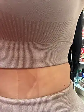 Snapshot of Sara_fun chatting on December 2025 05:18:02 PM Sara fun online show from December 2025 05:18:02 PM