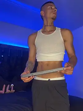 willclayy online show from April 2026 06:01:01 PM