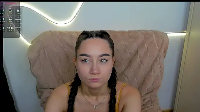 AndreaJohnsons online show from June 2026 06:40:02 AM
