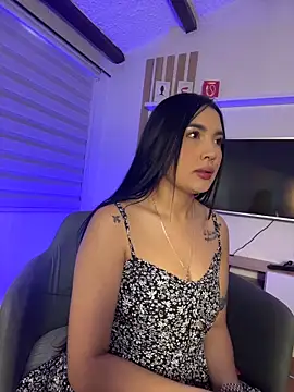 Snapshot of _hanna_gomez chatting on April 2026 12:33:01 PM hanna gomez online show from April 2026 12:33:01 PM