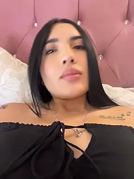 Snapshot of _hanna_gomez chatting on May 2026 02:06:02 AM hanna gomez online show from May 2026 02:06:02 AM