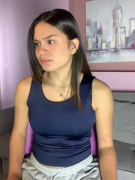 AuroraMoore Pink online show from April 2026 11:45:02 AM