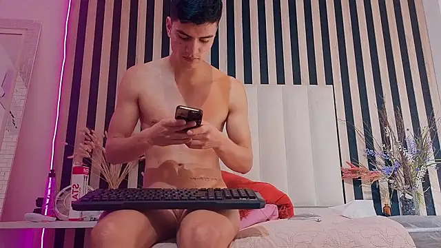 LeoTease online show from May 2026 10:50:03 PM