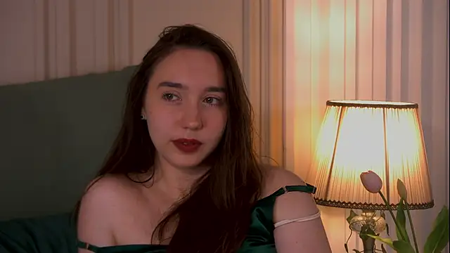 Suzaneey online show from May 2026 07:26:02 PM