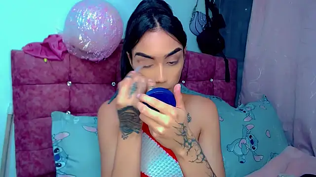 Snapshot of Darianna_A chatting on July 2026 05:39:01 PM Darianna A online show from July 2026 05:39:01 PM