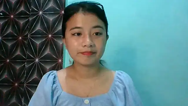 TenishaLaguire online show from April 2026 05:21:02 AM