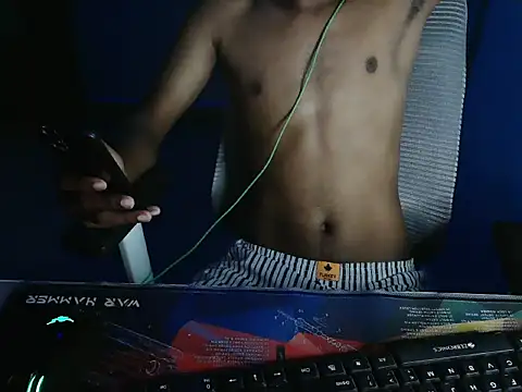 Snapshot of Vuddy4u chatting on July 2026 01:35:02 PM Vuddy4u online show from July 2026 01:35:02 PM